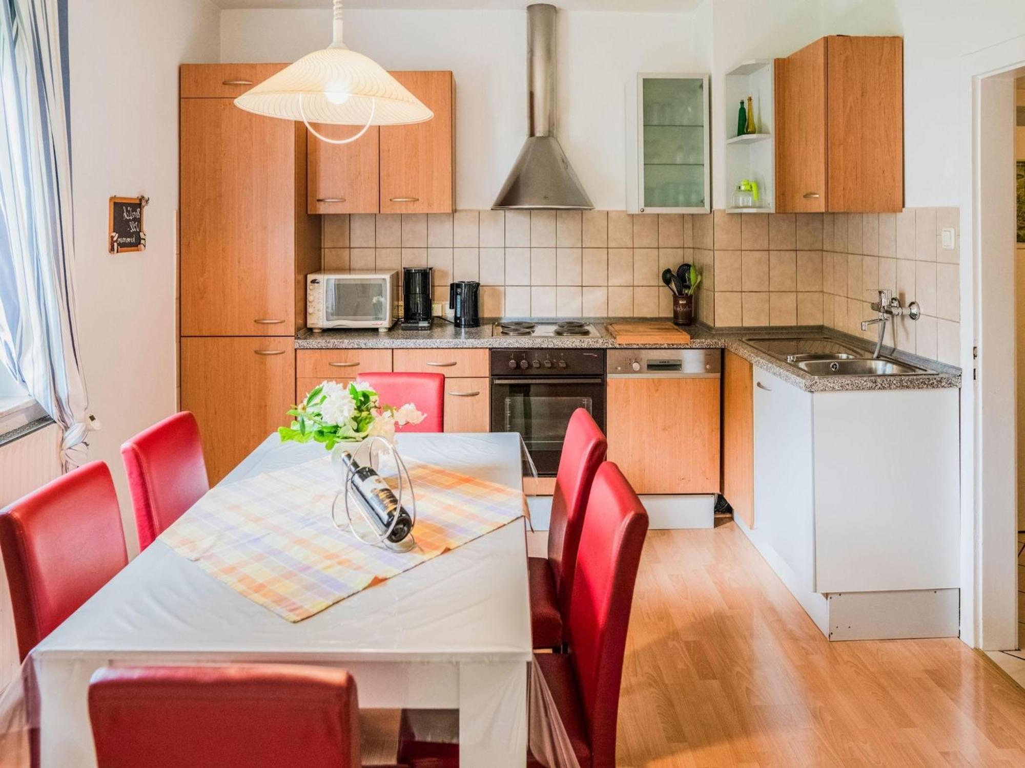 Luxurious Apartment In Medebach Near Public Pool Bagian luar foto